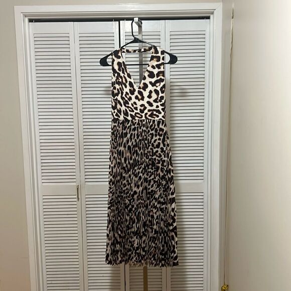 👗 NWT Le Superbe Cathouse Pleated Dress – Size M 👗 - Picture 2 of 11